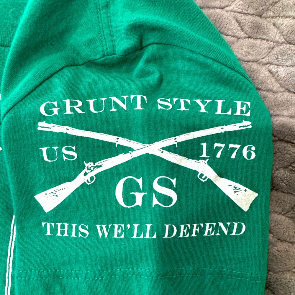 Small Grant style Christmas themed shirt